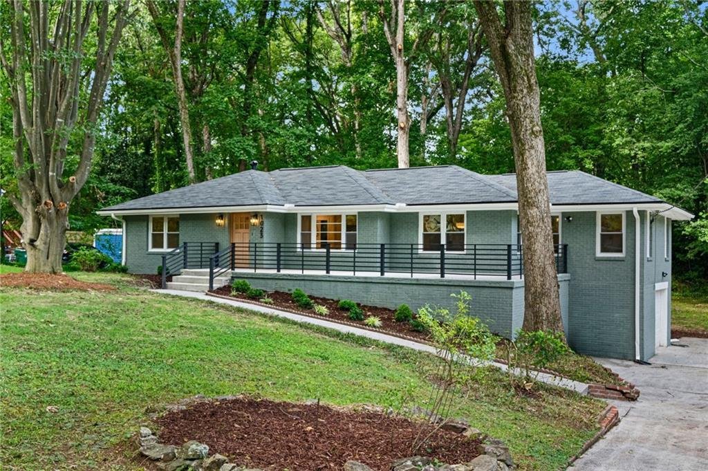 House in Scottdale, Georgia, United States 2 - 18601779