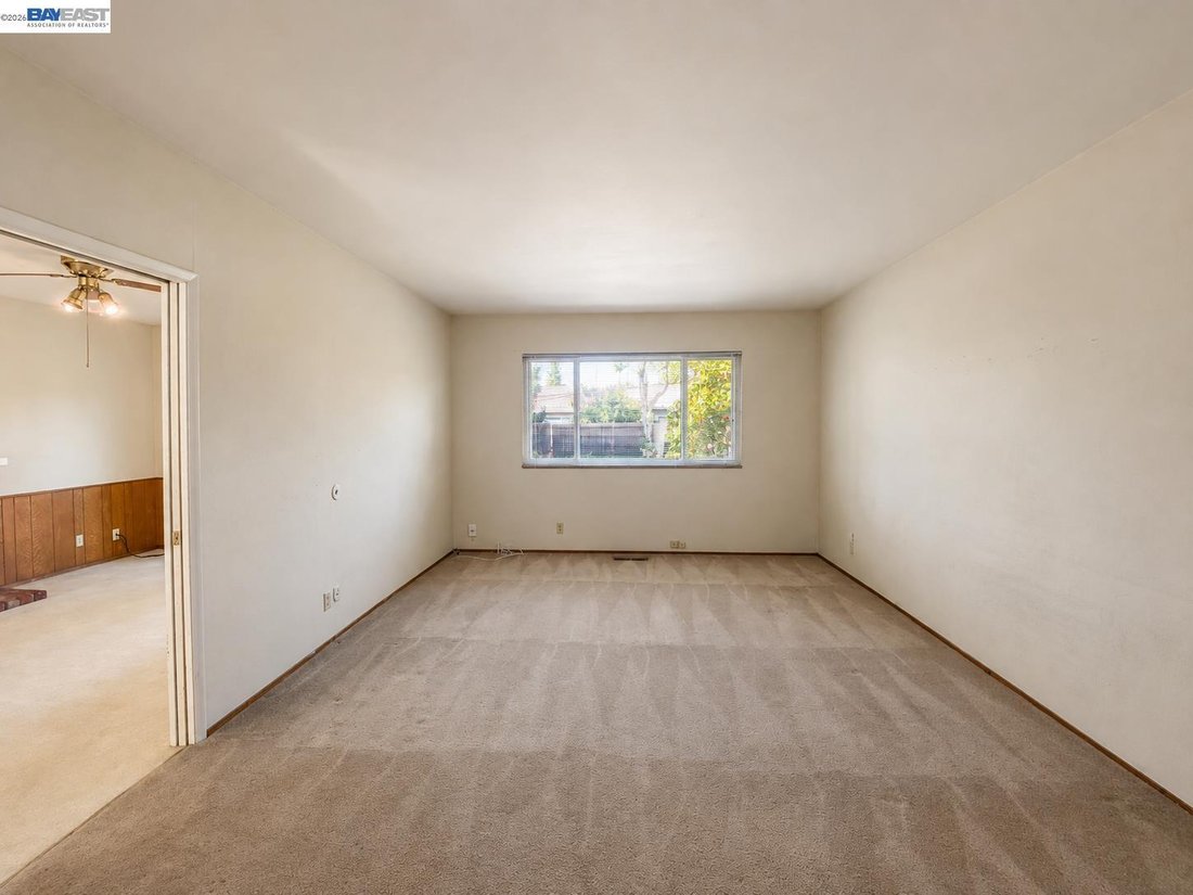 House in Newark, California, United States 2 - 18600701