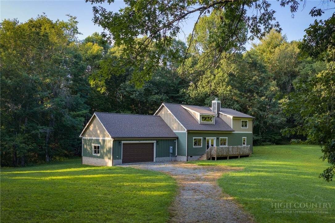 House in Crumpler, North Carolina, United States 2 - 17174029