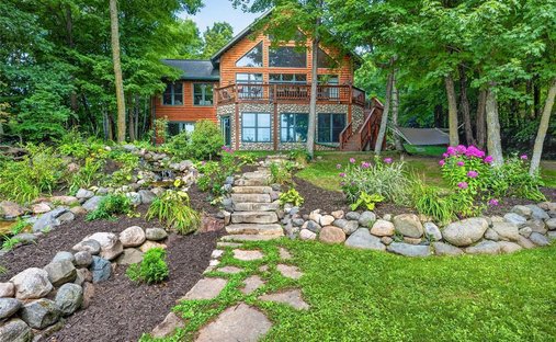 House in Sarona, Wisconsin, United States 1