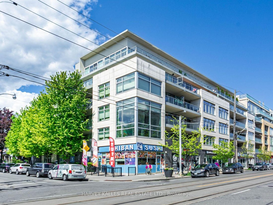Condo in Toronto, Ontario, Canada 1 - 18603529