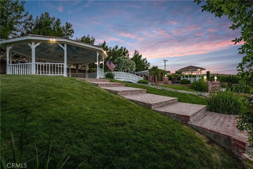 House in Palmdale, California, United States 5 - 18046824