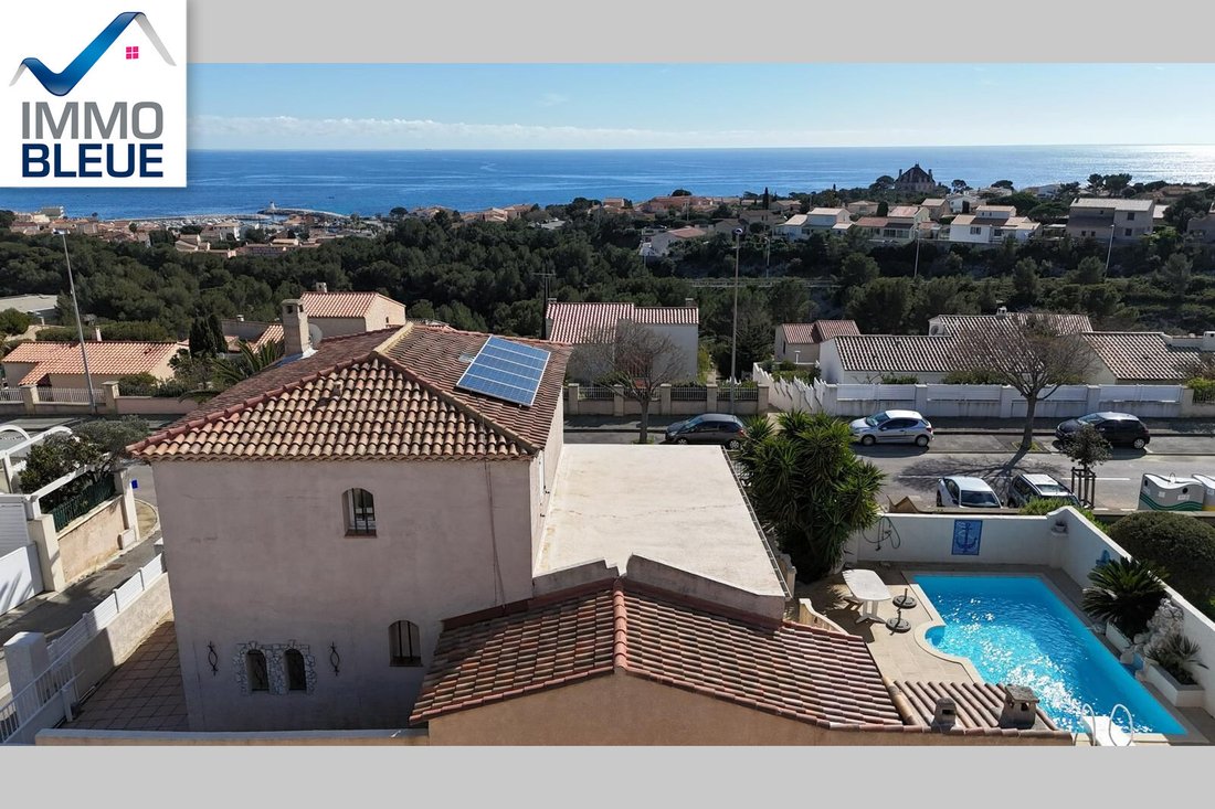 Villa in Le Village-L'Esperon, Sausset-les-Pins, France 2 - 18598107