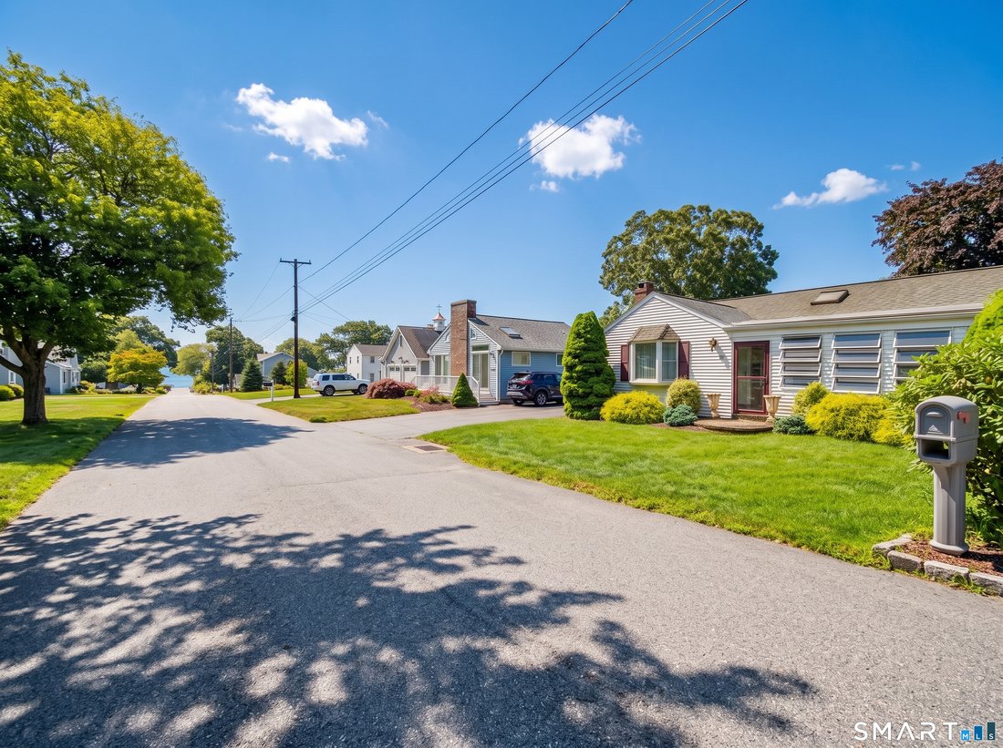 House in East Lyme, Connecticut, United States 4 - 18602246