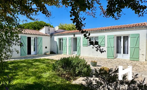 House in Le Bois-Plage-en-Ré, Nouvelle-Aquitaine, France 1
