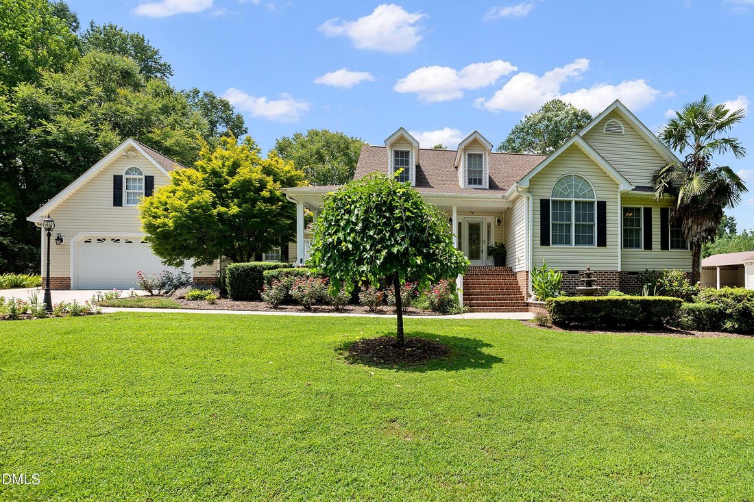 Farm Ranch in Louisburg, North Carolina, United States 2 - 18601536