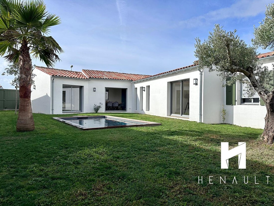 House in Rivedoux-Plage, Nouvelle-Aquitaine, France 1 - 18598219
