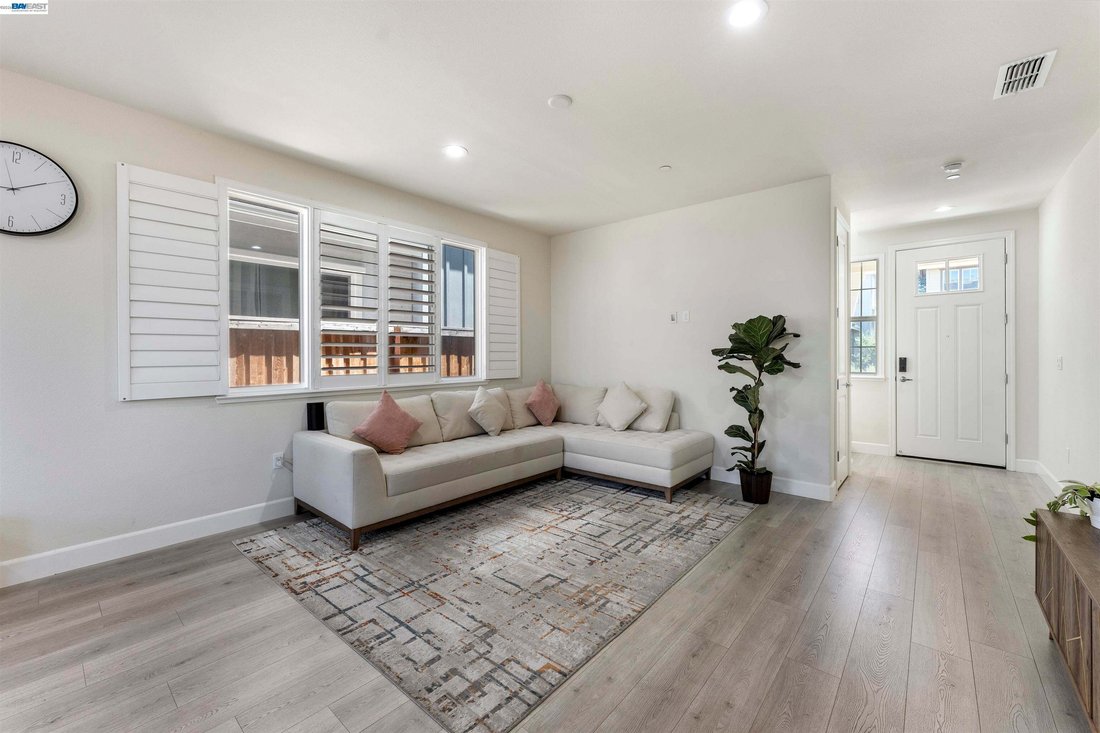 House in Hayward, California, United States 4 - 18600688