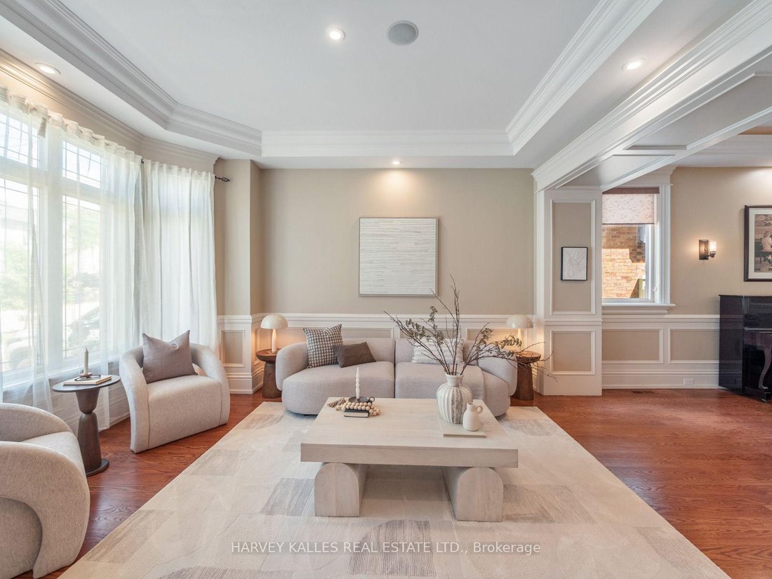 House in Toronto, Ontario, Canada 3 - 18603516