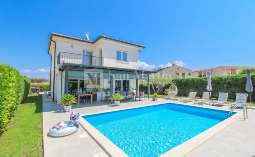House in Porec, Istria County, Croatia 1