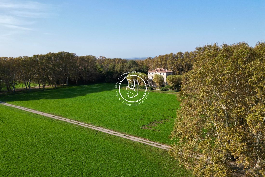 Villa in Mouriès, Provence-Alpes-Côte d'Azur, France 4 - 18598110