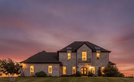 House in Weatherford, Texas, United States 1