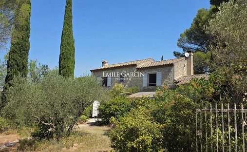Villa in Saint-Rémy-de-Provence, Provence-Alpes-Côte d'Azur, France 1