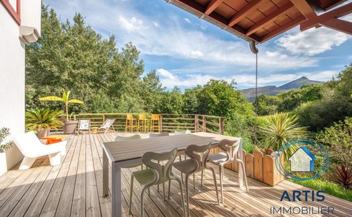 Villa in Mendi-Choko-Karrikatxar-Olhette, Urrugne, Frankreich 1