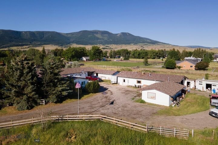 House in Livingston, Montana, United States 1 - 18603781