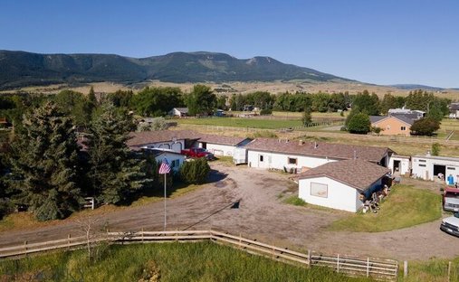 House in Livingston, Montana, United States 1