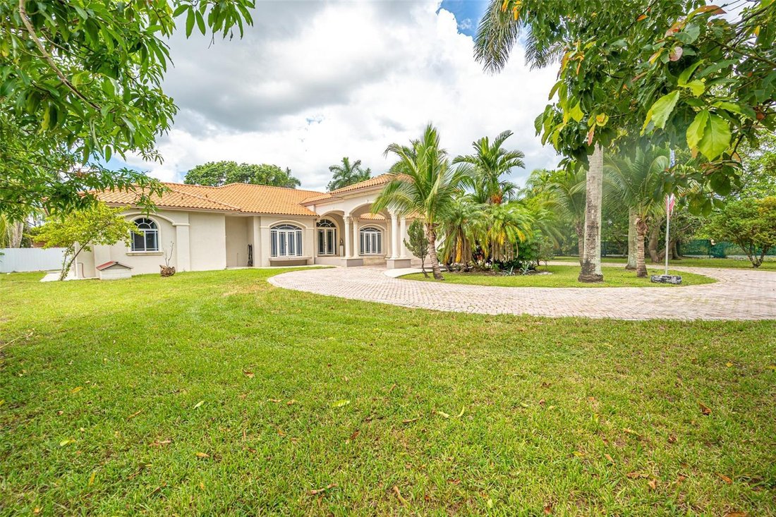 House in Miami, Florida, United States 4 - 18601334