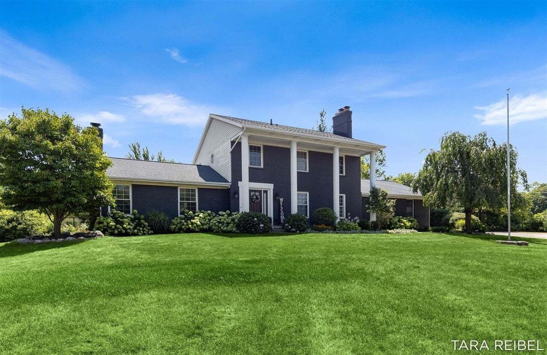House in Byron Center, Michigan, United States 2 - 18600179