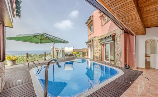 Villa in San Bartolome de Tirajana, Canary Islands, Spain 1