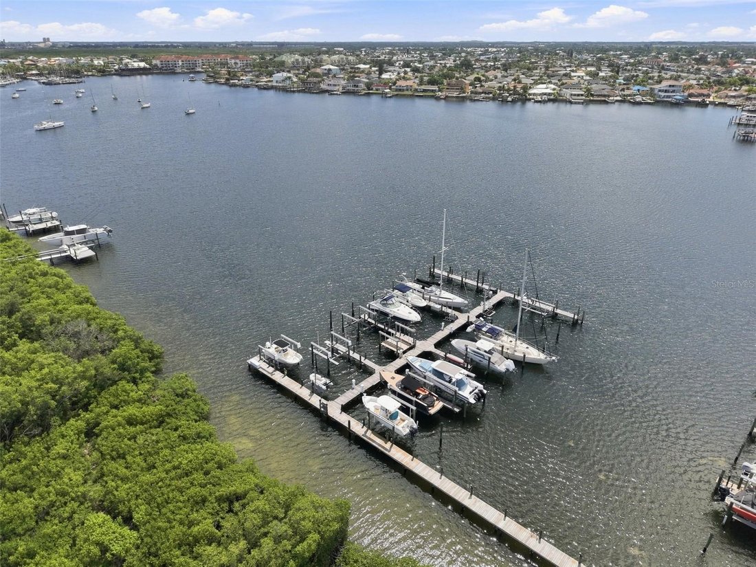 Land in Apollo Beach, Florida, United States 4 - 18600909