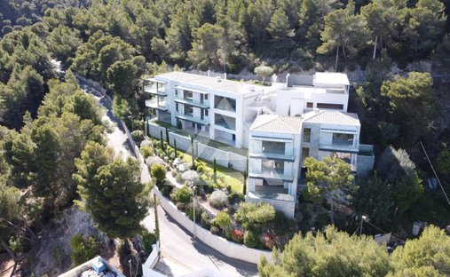 Villa in Èze, Provence-Alpes-Côte d'Azur, France 1