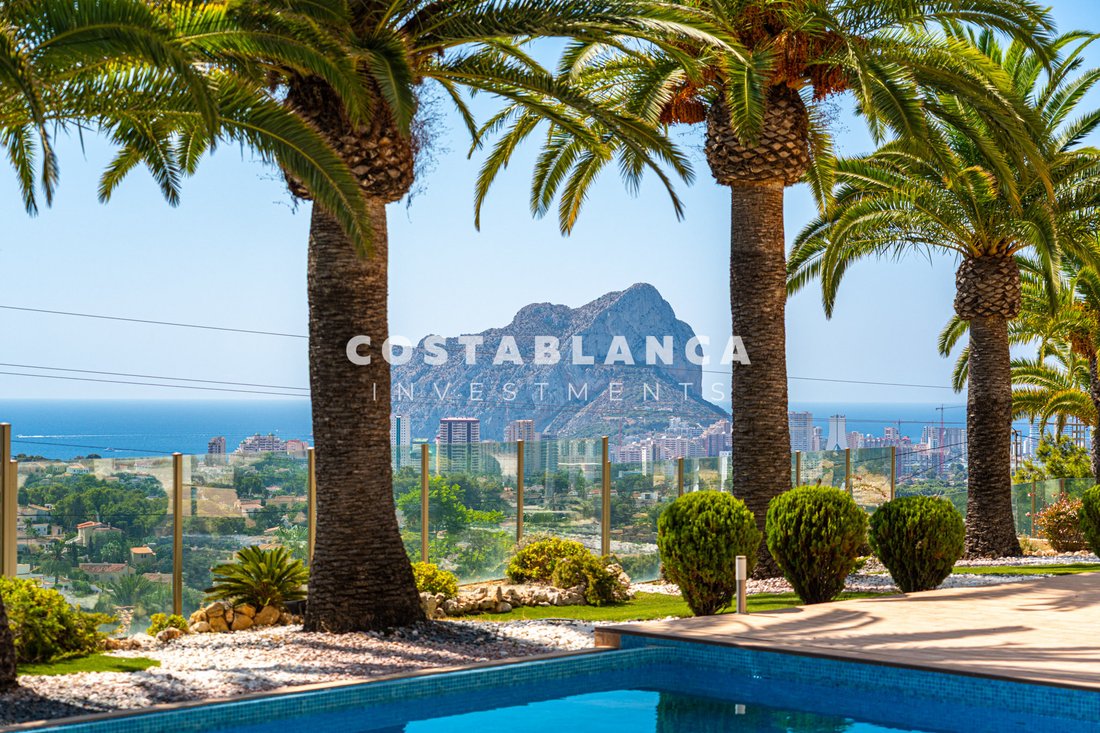Villa in Calp / Calpe, Valencian Community, Spain 3 - 18598707