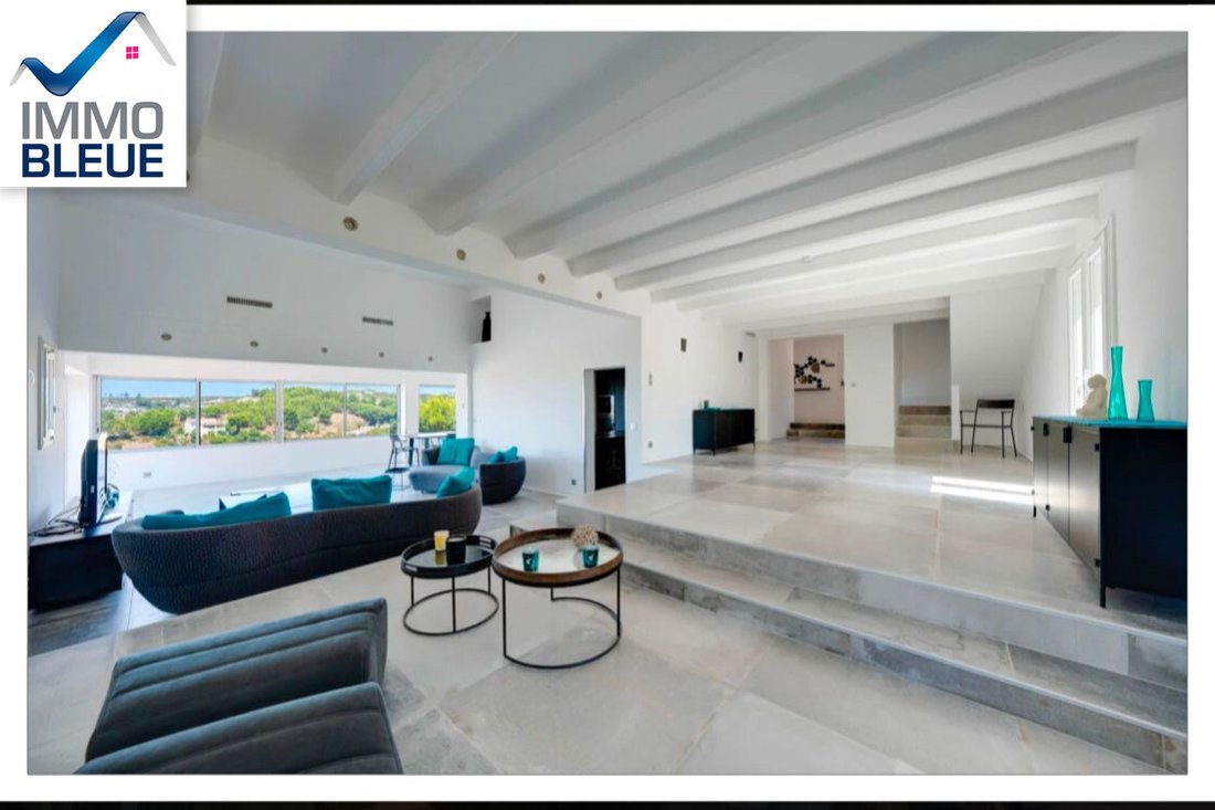Villa in Ensuès-la-Redonne, Provence-Alpes-Côte d'Azur, France 3 - 18598089