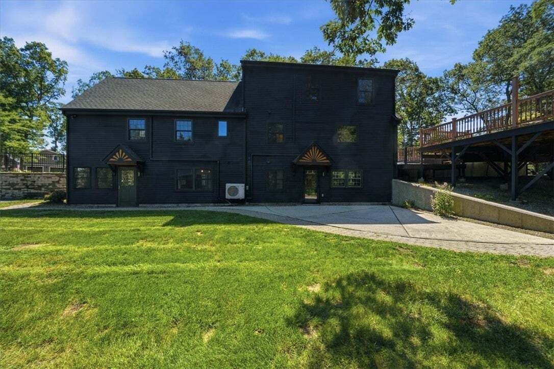 House in Glocester, Rhode Island, United States 5 - 18596391