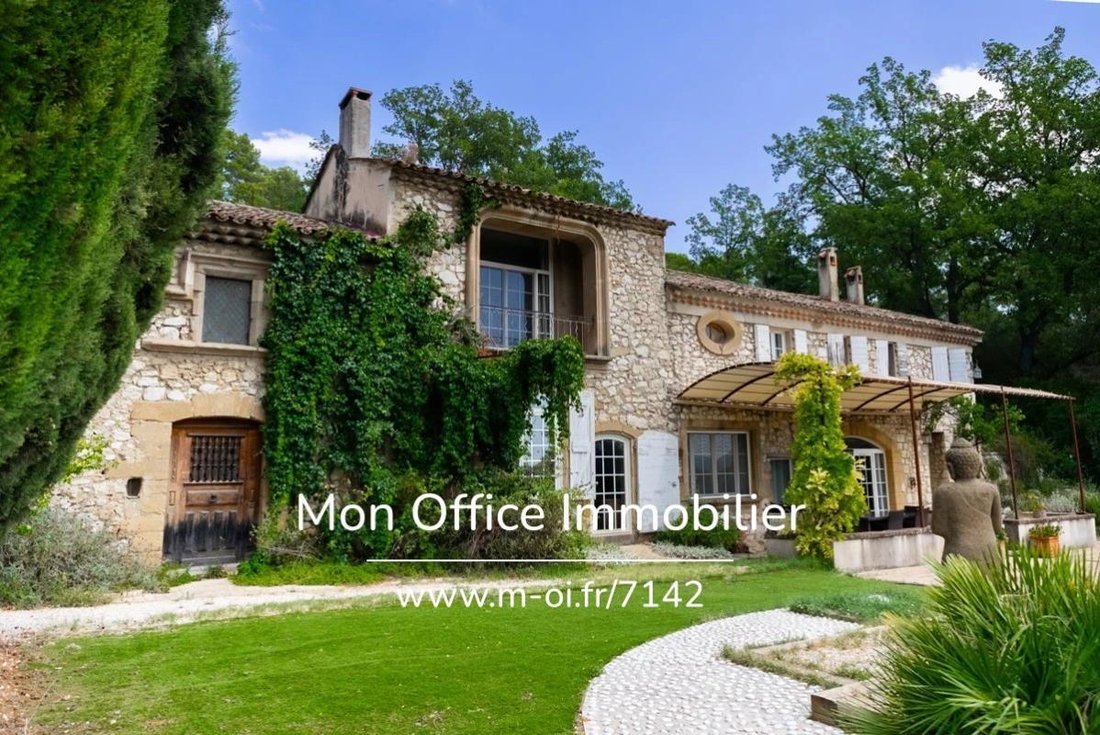 House in Cadenet, Provence-Alpes-Côte d'Azur, France 2 - 18596657