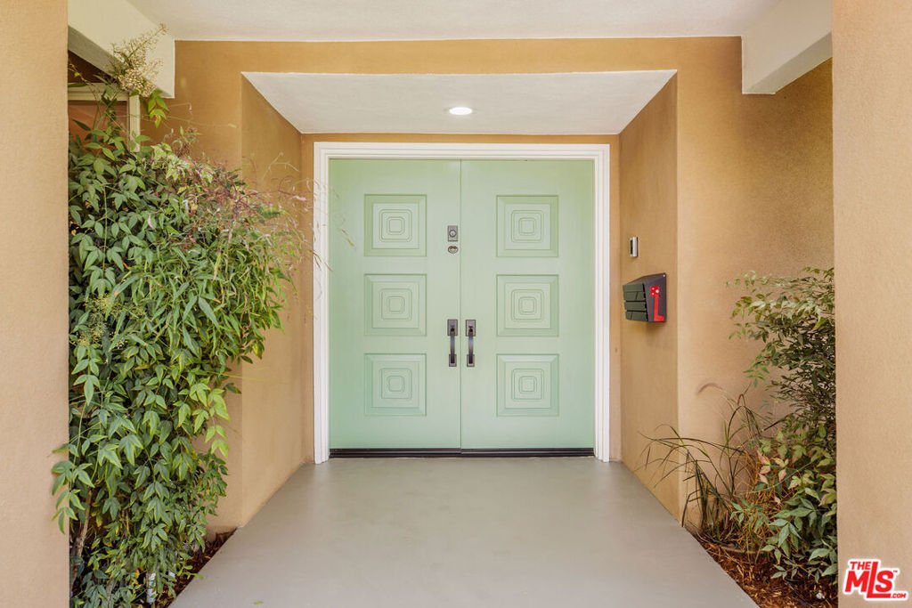 House in Los Angeles, California, United States 3 - 18480681