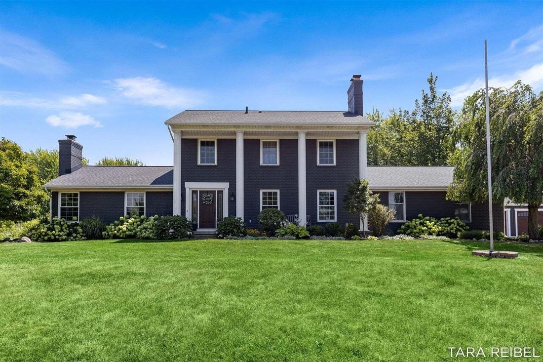 House in Byron Center, Michigan, United States 1 - 18600179