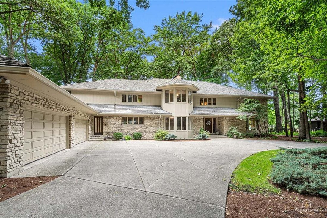 House in St. Charles, Illinois, United States 1 - 18597472