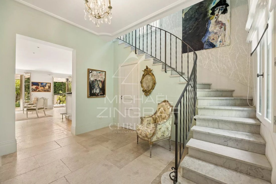 House in Cannes, Provence-Alpes-Côte d'Azur, France 3 - 18598695