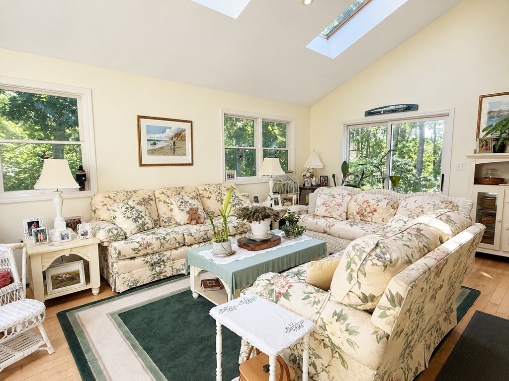 House in Edgartown, Massachusetts, United States 2 - 18603473