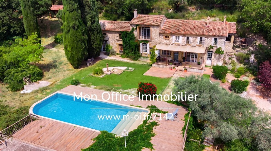House in Cadenet, Provence-Alpes-Côte d'Azur, France 3 - 18596657