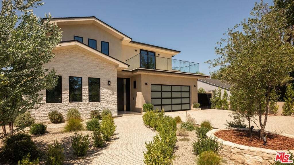 House in Los Angeles, California, United States 2 - 18596904