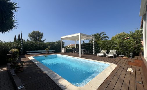 Maison à Le Faron-Fort-Rouge, Toulon, France 1