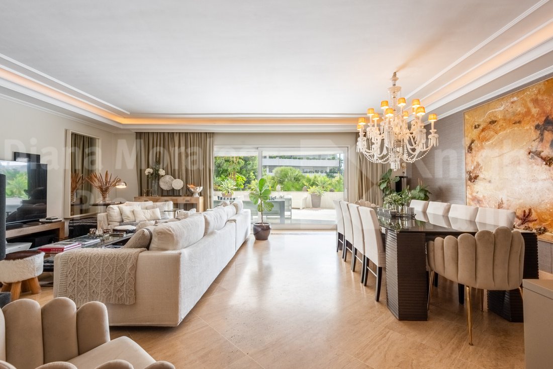 Apartment in Puerto Banus, Marbella, Spain 3 - 18602536