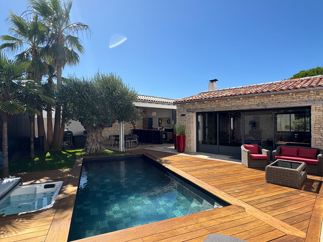 House in Rivedoux-Plage, Nouvelle-Aquitaine, France 2 - 18598149
