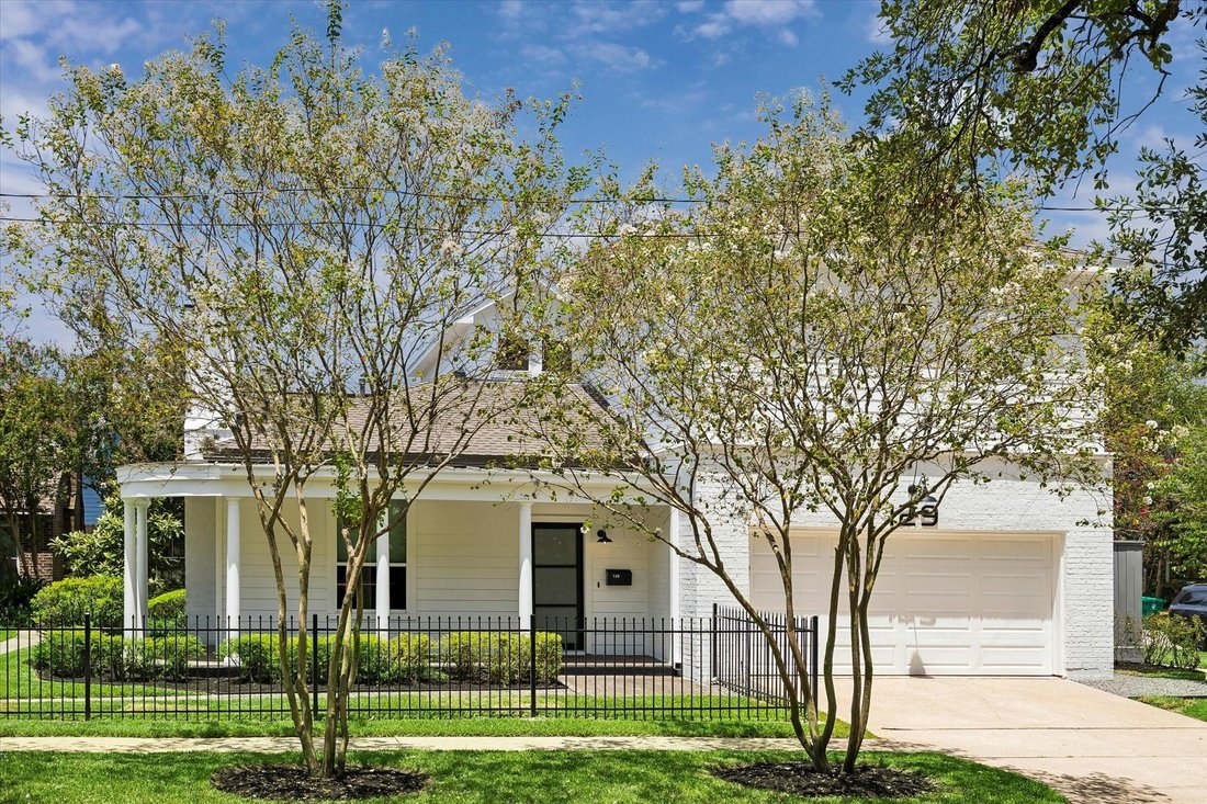 House in Houston, Texas, United States 1 - 18602139