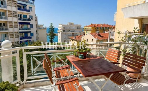 Apartment in Le Port, Nice, France 1