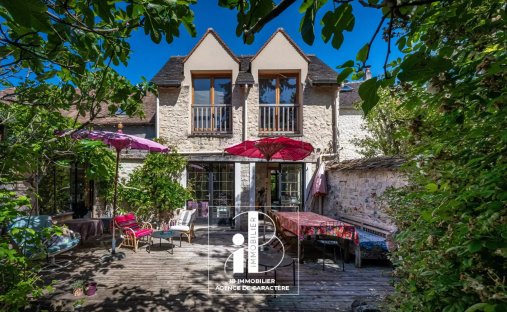 House in Bourron-Marlotte, Ile-de-France, France 1