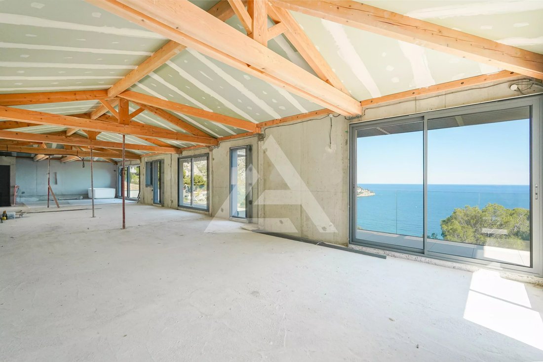 Villa in Èze, Provence-Alpes-Côte d'Azur, France 2 - 18598666