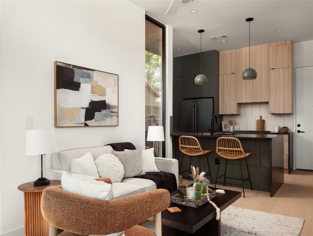 Condo in Austin, Texas, United States 3 - 18601333