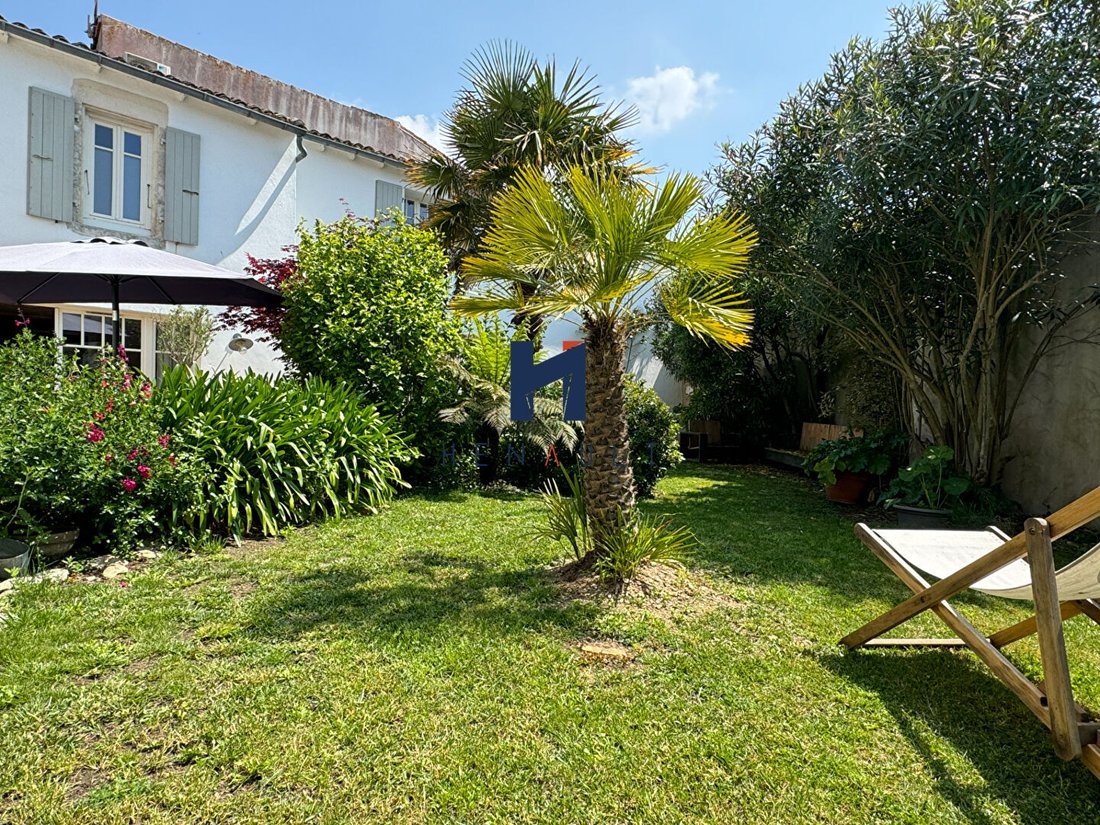 House in Sainte-Marie-de-Ré, Nouvelle-Aquitaine, France 5 - 18597629