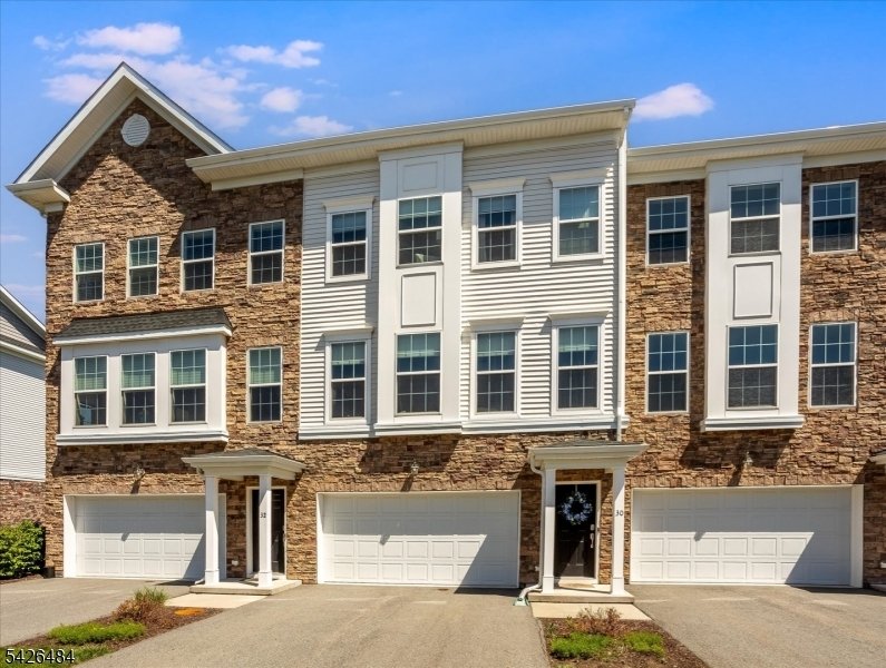 Condo in Morristown, New Jersey, United States 1 - 18597167
