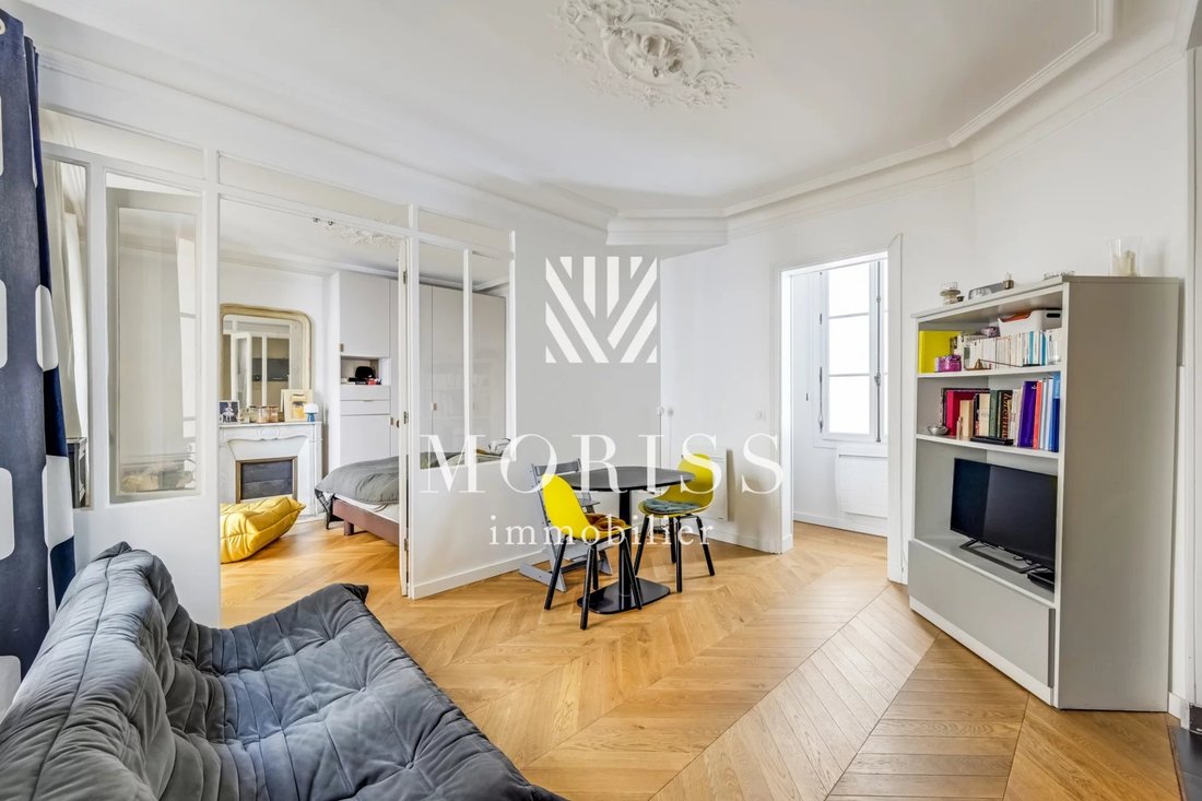 Apartment in Batignolles-Cardinet, Paris 17e Arrondissement, Paris 2 - 18598535