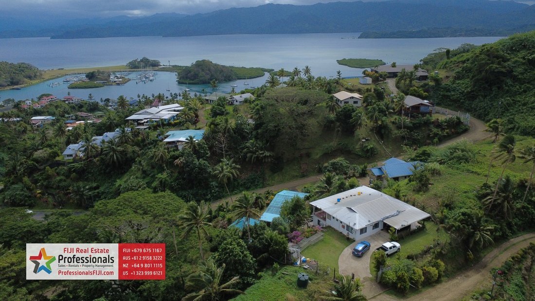 House in Savusavu, Northern Division, Fiji 5 - 18602775