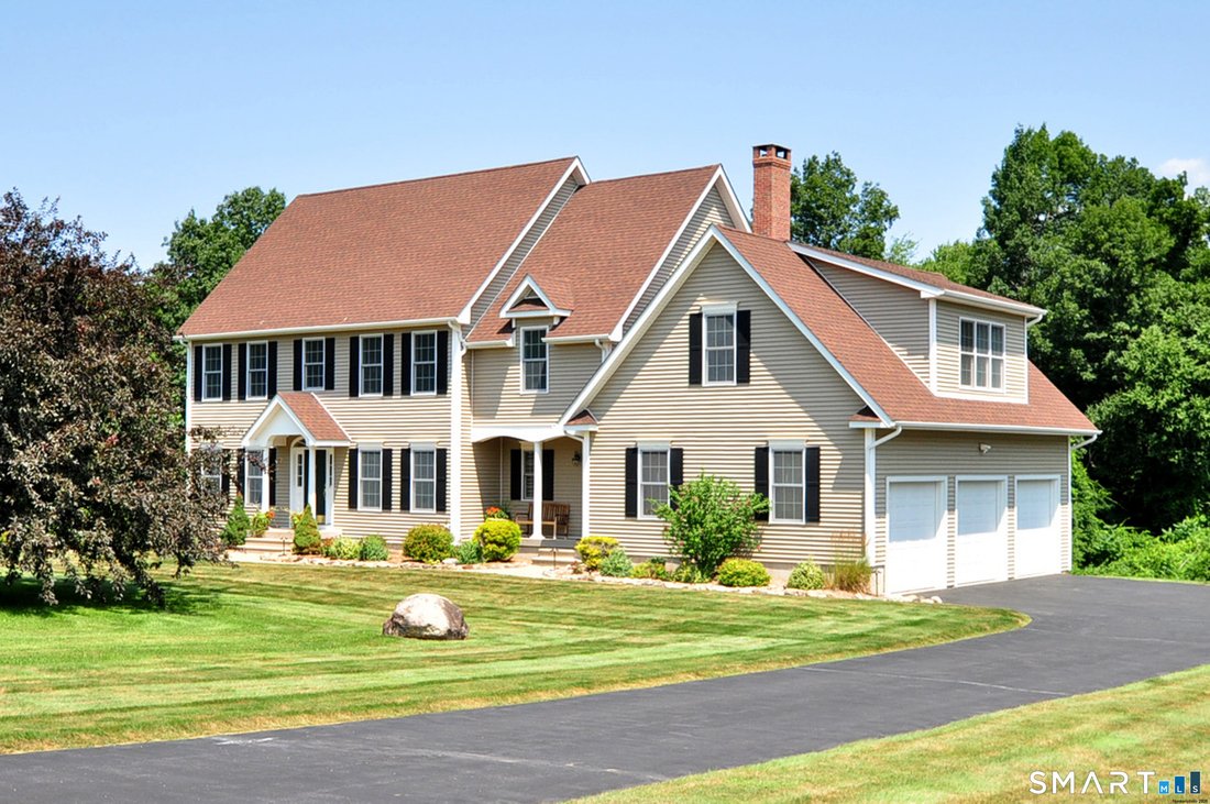 House in Granby, Connecticut, United States 1 - 18602221