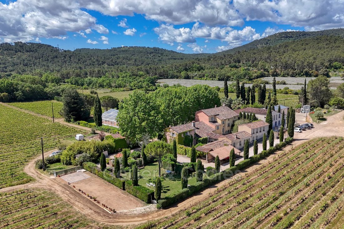 Villa in Carnoules, Provence-Alpes-Côte d'Azur, France 1 - 18598130